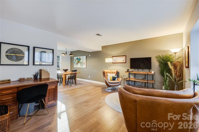 7335 Connan Lane, Charlotte, NC 28226