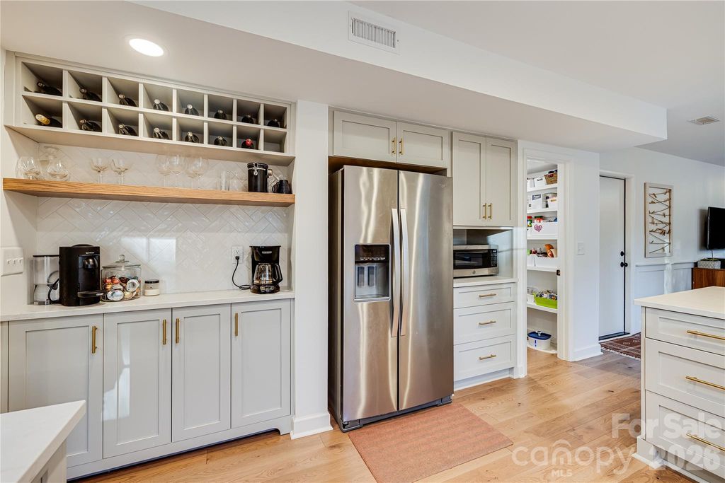 7335 Connan Lane, Charlotte, NC 28226