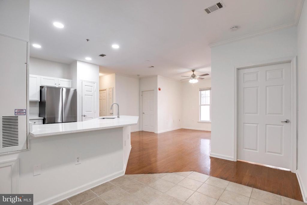 13386 CONNOR DR #D, Centreville, VA 20120