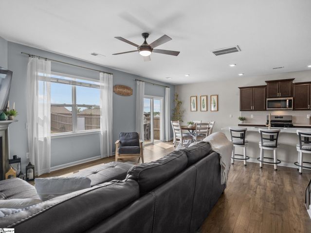 4345 Remington Avenue, Boiling Springs, SC 29316
