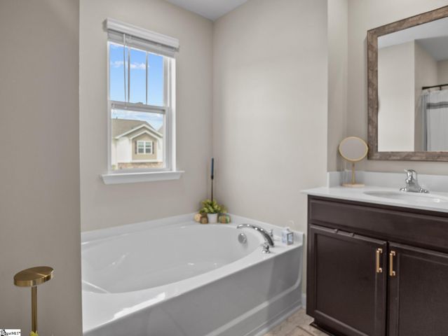 4345 Remington Avenue, Boiling Springs, SC 29316