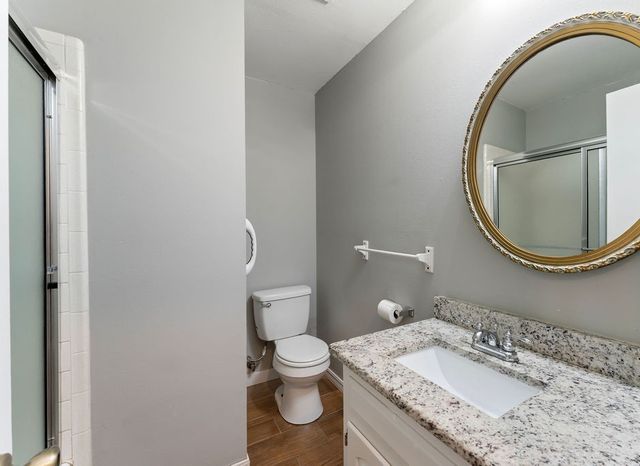 1311 Royal Drive, Bentonville, AR 72712