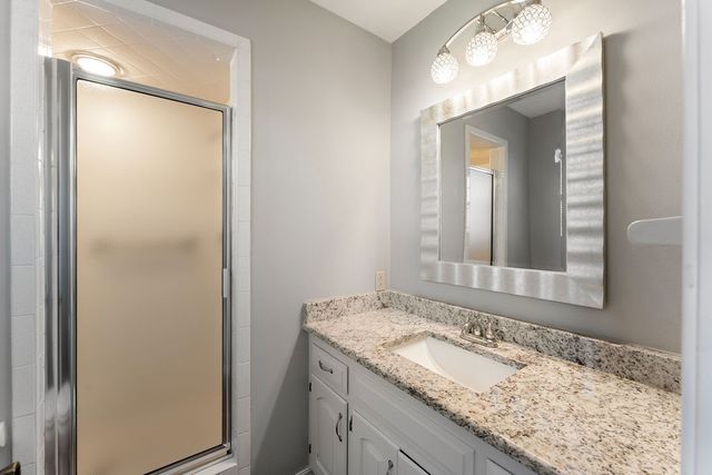 1311 Royal Drive, Bentonville, AR 72712