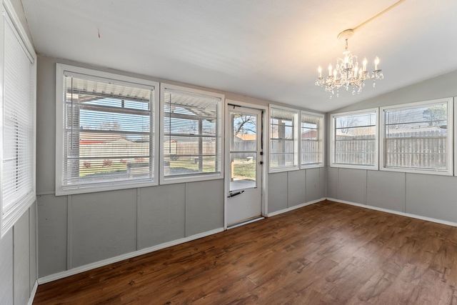 1311 Royal Drive, Bentonville, AR 72712