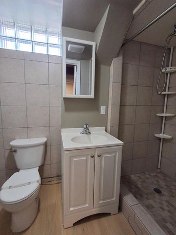 3649 Regent Avenue N, Robbinsdale, MN 55422