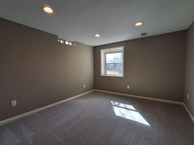 3649 Regent Avenue N, Robbinsdale, MN 55422