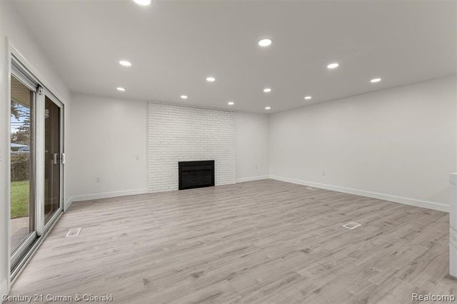11276 Pardee Road, Taylor, MI 48180