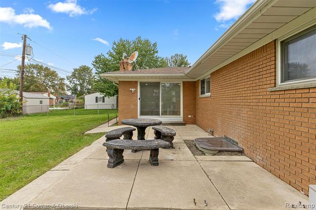 11276 Pardee Road, Taylor, MI 48180