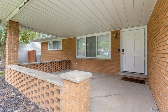 11276 Pardee Road, Taylor, MI 48180