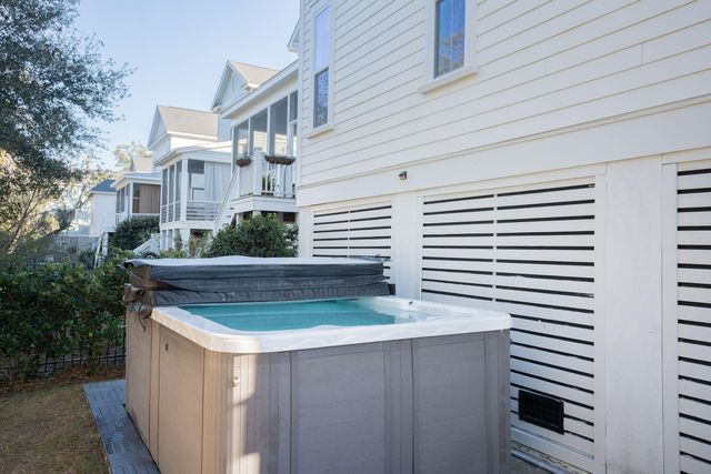 1430 Eutaw Battalion Drive, Charleston, SC 29412