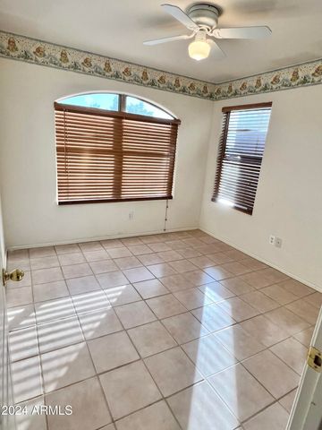 11210 E Pronghorn Avenue, Mesa, AZ 85212
