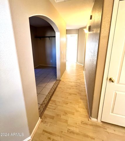 11210 E Pronghorn Avenue, Mesa, AZ 85212