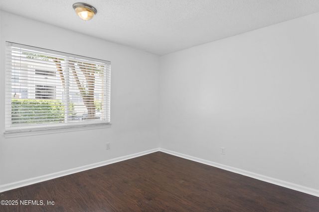 6552 LA MIRADA Drive E 7, Jacksonville, FL 32217