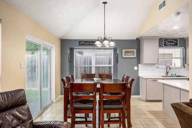 4818 Marburg Court, Houston, TX 77066