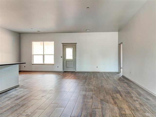 104699 S Secretariat Trail, Mcloud, OK 74851