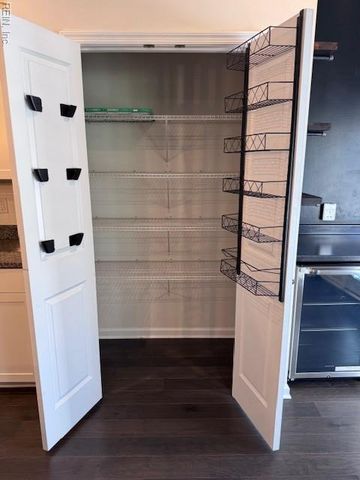 516 Clara LN, Virginia Beach, VA 23451