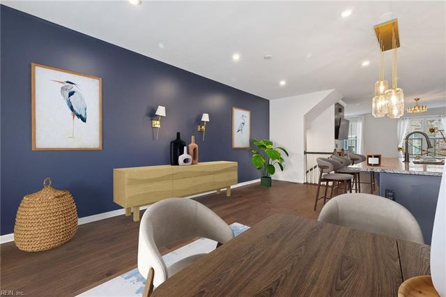 516 Clara LN, Virginia Beach, VA 23451