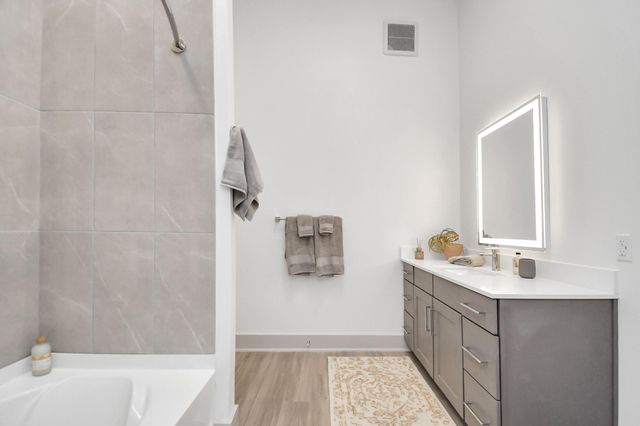 1617 Enid Street 316, Houston, TX 77009
