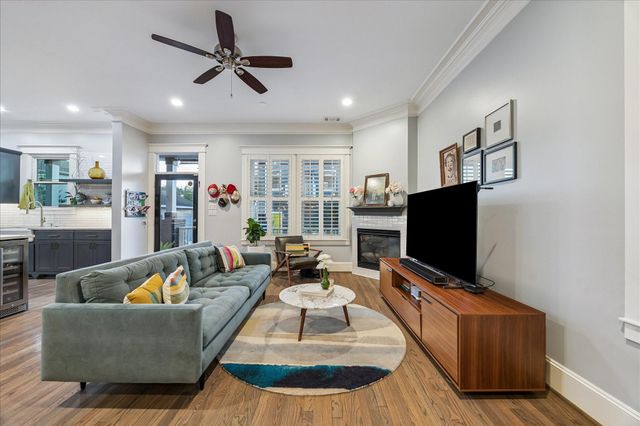 1527 Oxford Street, Houston, TX 77008