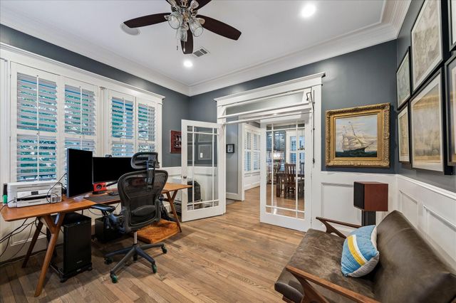1527 Oxford Street, Houston, TX 77008