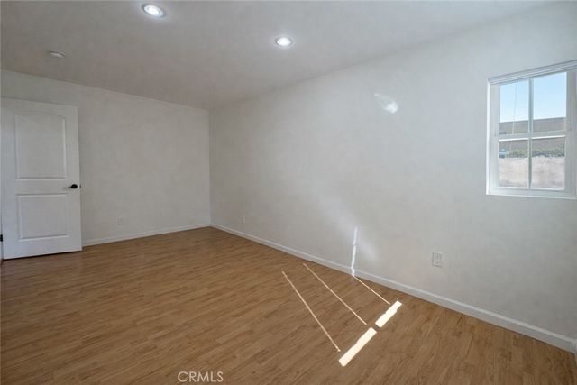 7804 Loma Verde Avenue, Canoga Park, CA 91304