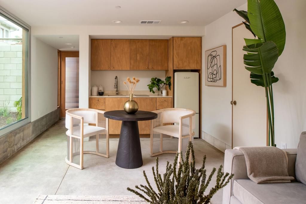 Image 23 of property listing at 3760 62 Pershing Ave, San Diego, CA 92104