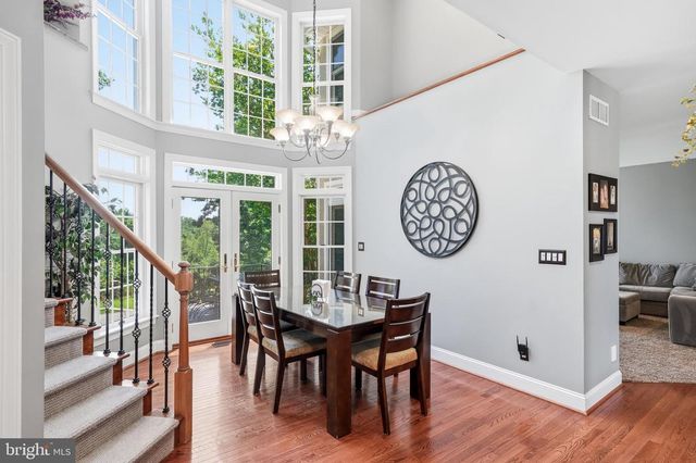 24 WINDING WAY, Mullica Hill, NJ 08062