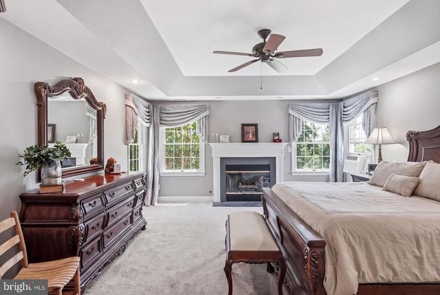 24 WINDING WAY, Mullica Hill, NJ 08062