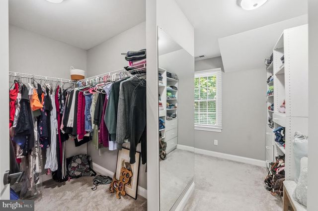 24 WINDING WAY, Mullica Hill, NJ 08062