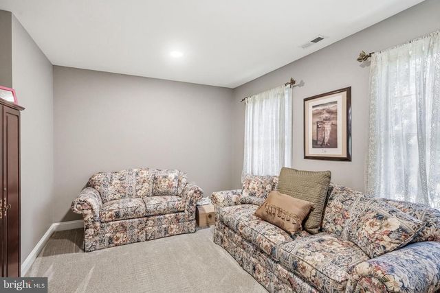 24 WINDING WAY, Mullica Hill, NJ 08062