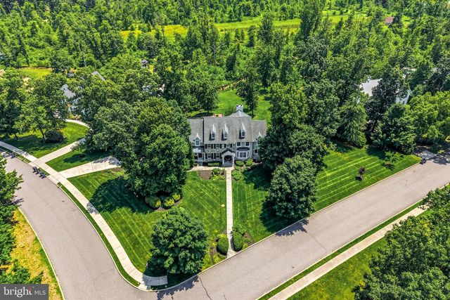 24 WINDING WAY, Mullica Hill, NJ 08062