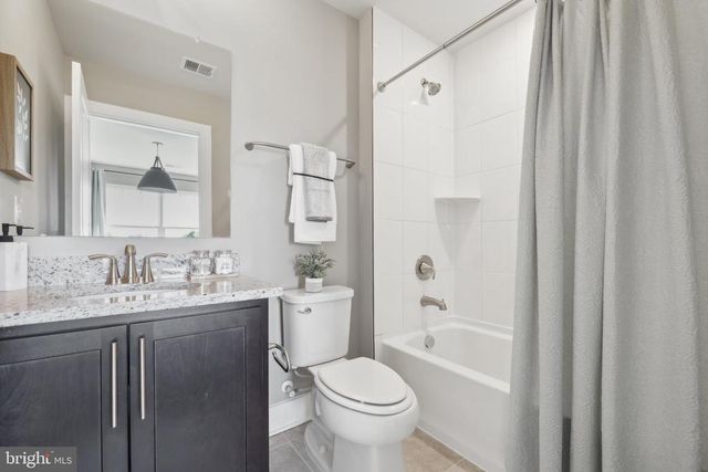 11403 CHALMERS LN, Fredericksburg, VA 22407