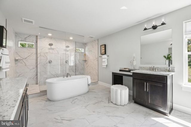 11403 CHALMERS LN, Fredericksburg, VA 22407