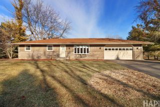 38689 N Boulevard View Avenue, Wadsworth, IL 60083