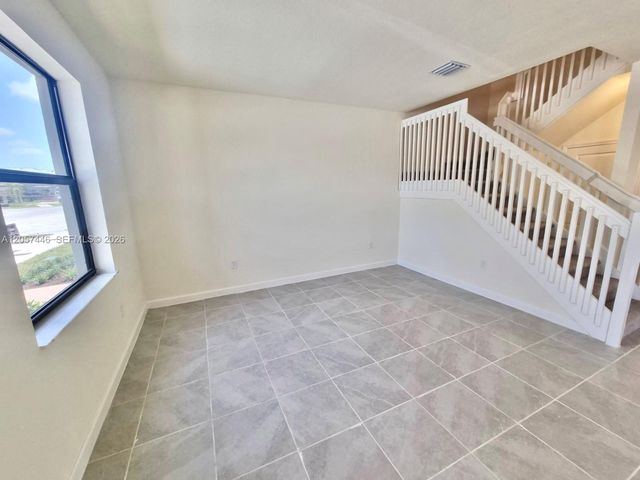 3412 W 114th Ter ., Hialeah, FL 33018