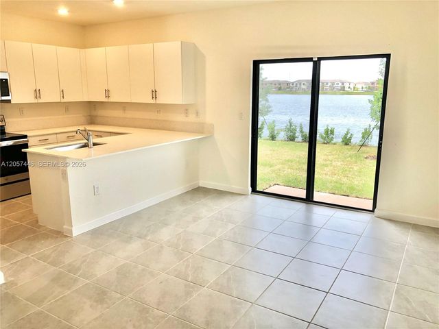 3412 W 114th Ter ., Hialeah, FL 33018