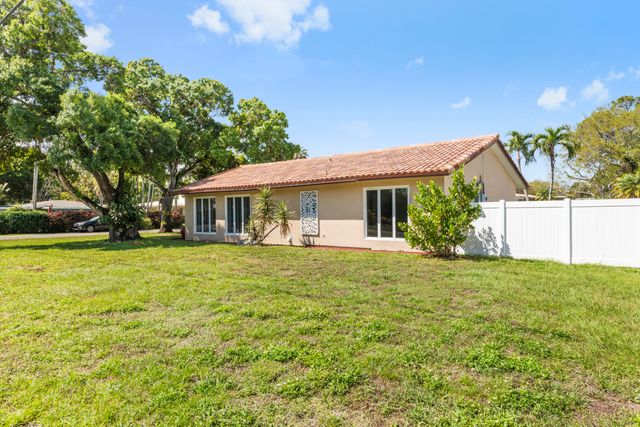 1255 SW 15th Avenue, Fort Lauderdale, FL 33312