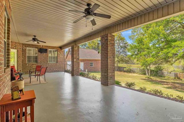 4401 Essex Terrace Cr, Pace, FL 32571