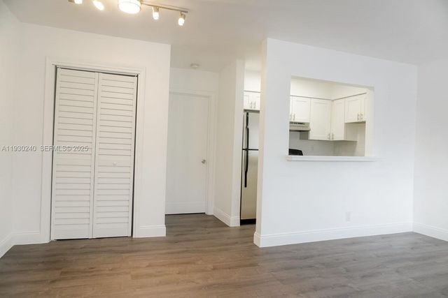 749 SE 15th St 8, Fort Lauderdale, FL 33316