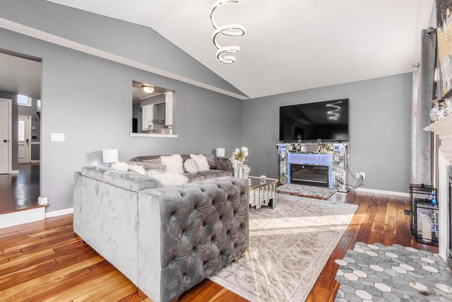 207 Juniper Avenue, Westerville, OH 43081