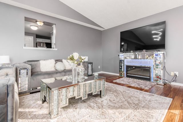 207 Juniper Avenue, Westerville, OH 43081