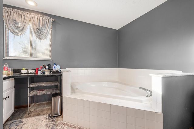 207 Juniper Avenue, Westerville, OH 43081