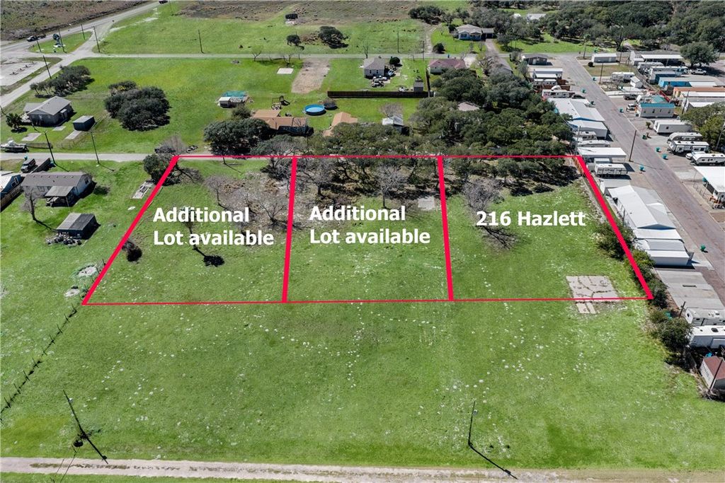 216 HAZLETT Ave, Aransas Pass, TX 78336 — photo 3