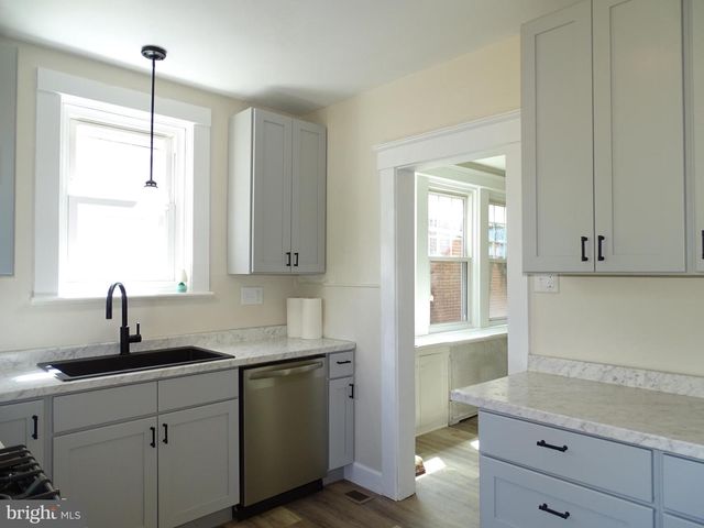 413 ATLANTIC AVE, York, PA 17404