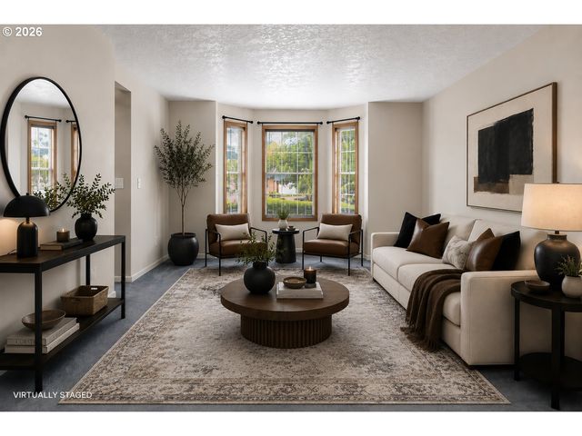 5746 FLAIRSTONE Dr, Salem, OR 97306