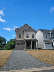451 West Adams Ave, Lebanon, TN 37087