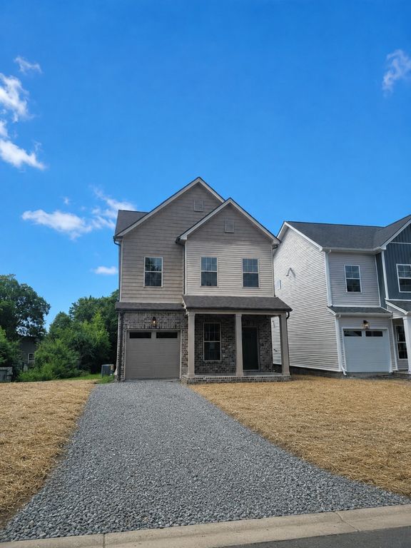 451 West Adams Ave, Lebanon, TN 37087