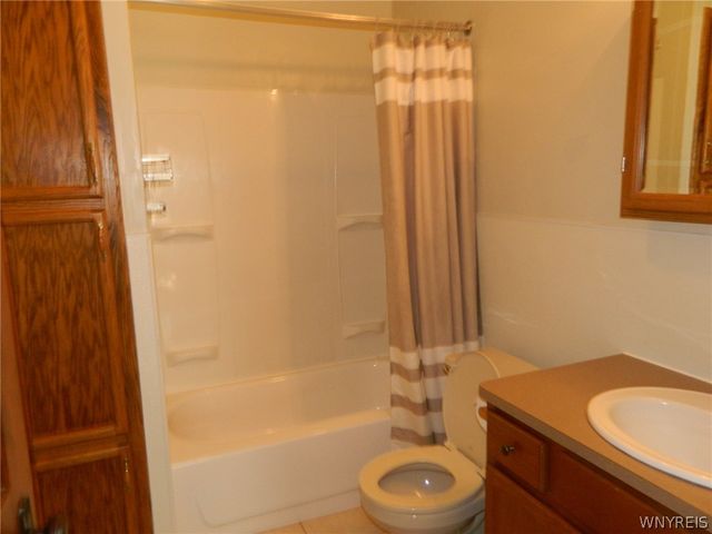 131 Burch Avenue, West Seneca, NY 14210
