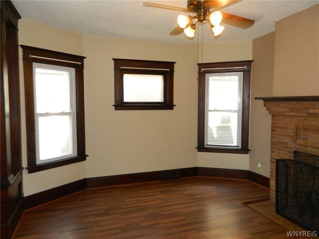131 Burch Avenue, West Seneca, NY 14210
