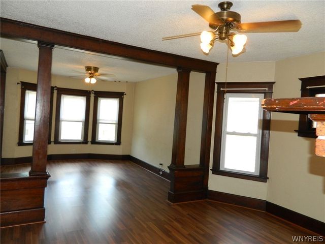131 Burch Avenue, West Seneca, NY 14210